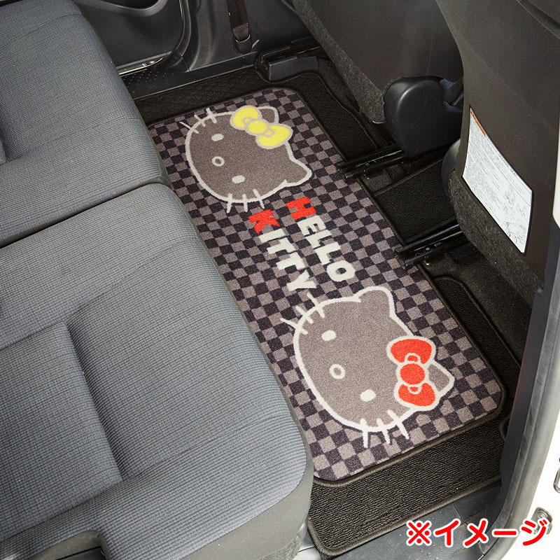 サンリオ キティ カーマット 千鳥柄 1枚 - 車内アクセサリー