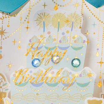  誕生日祝い　リボン付き枠の中にケーキ
