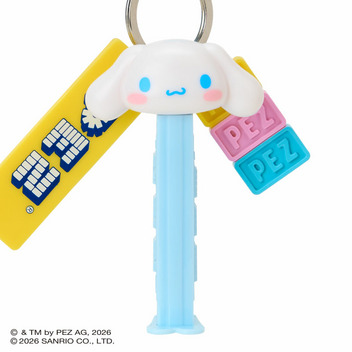 シナモロール PEZ カラビナ付きキーホルダー