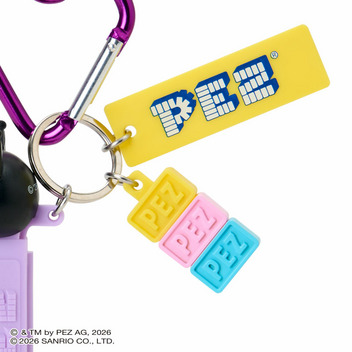 クロミ PEZ カラビナ付きキーホルダー