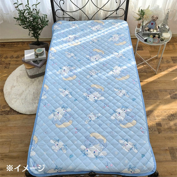 シナモロール 冷感敷きパッド