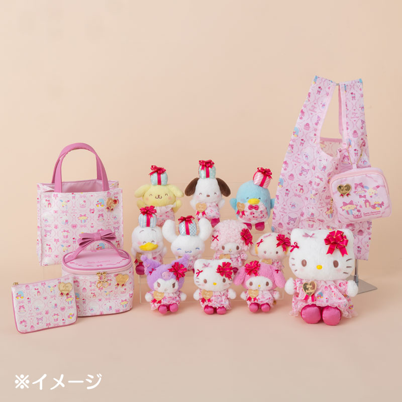 ハローキティ ぬいぐるみ（ラッピングペーパー）